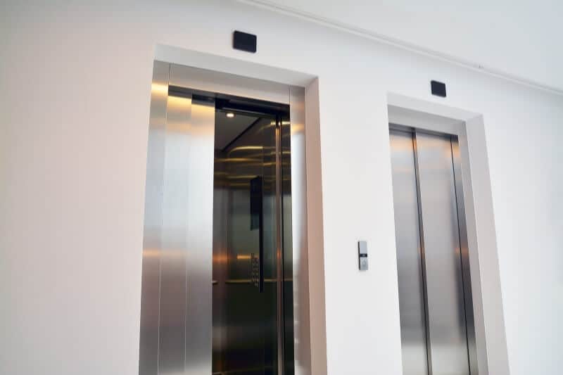 modernizar el sistema de ascensores de tu edificio